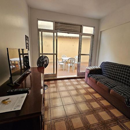 Apartamento Pertinho Da Praia Do Forte カボ・フリオ エクステリア 写真